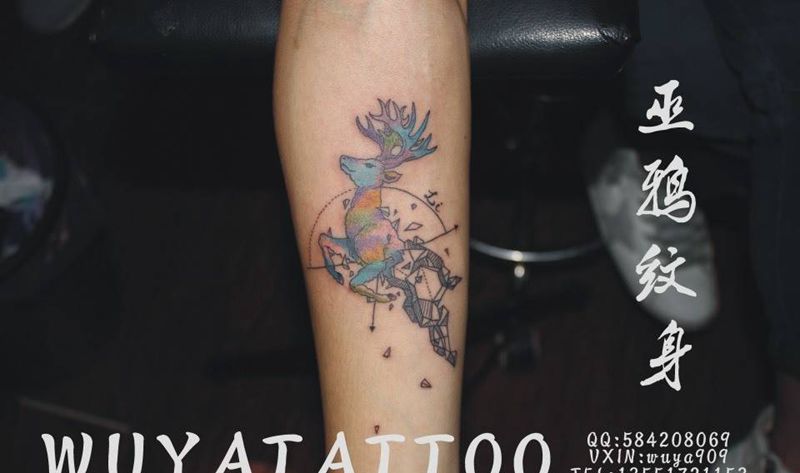 鹿枫叶英文纹身图片_成品手臂胸部背部清新国画字符动物植物纹身图案