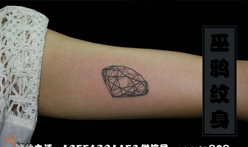 四川泸州巫鸦纹身纹身图片