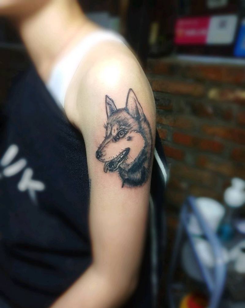 二哈纹身图片_手臂纹身图案