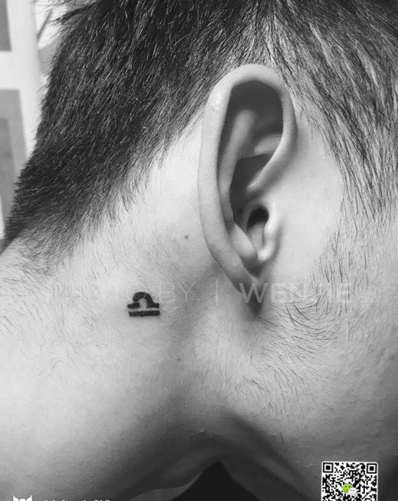 天秤座星座符号纹身图片