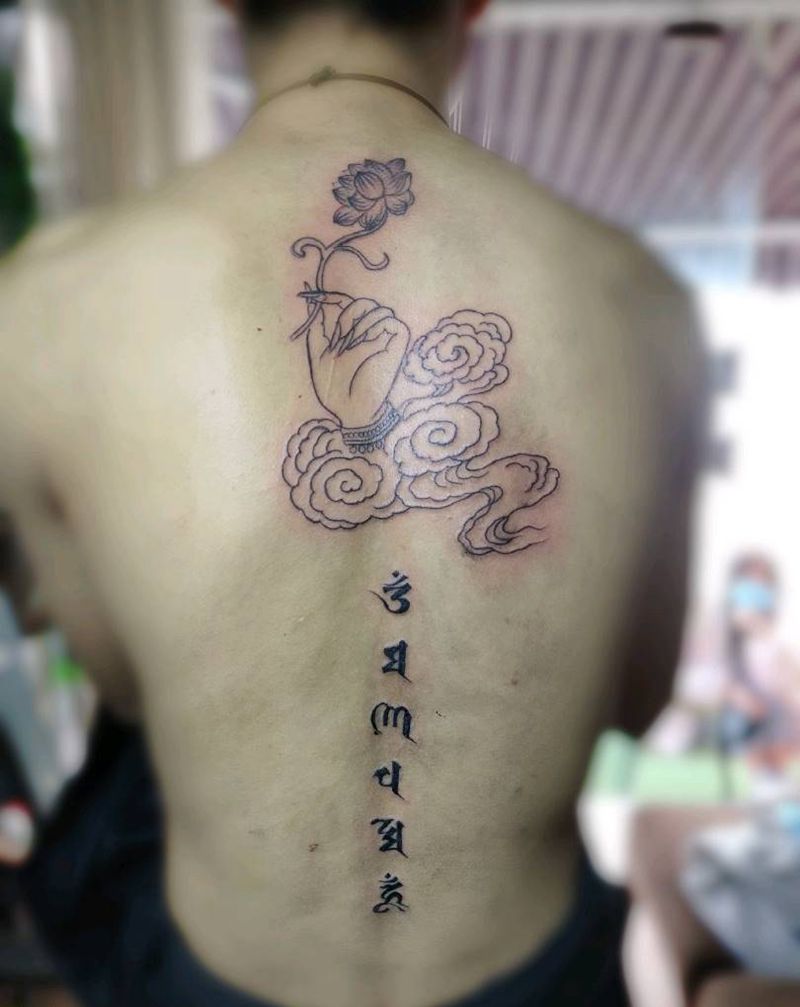 佛纹身图片_背部纹身图案