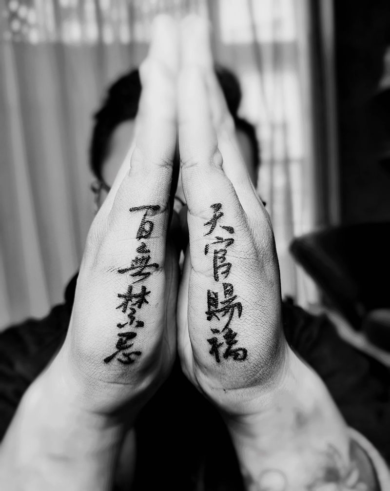 字体纹身图片_手部纹身图案