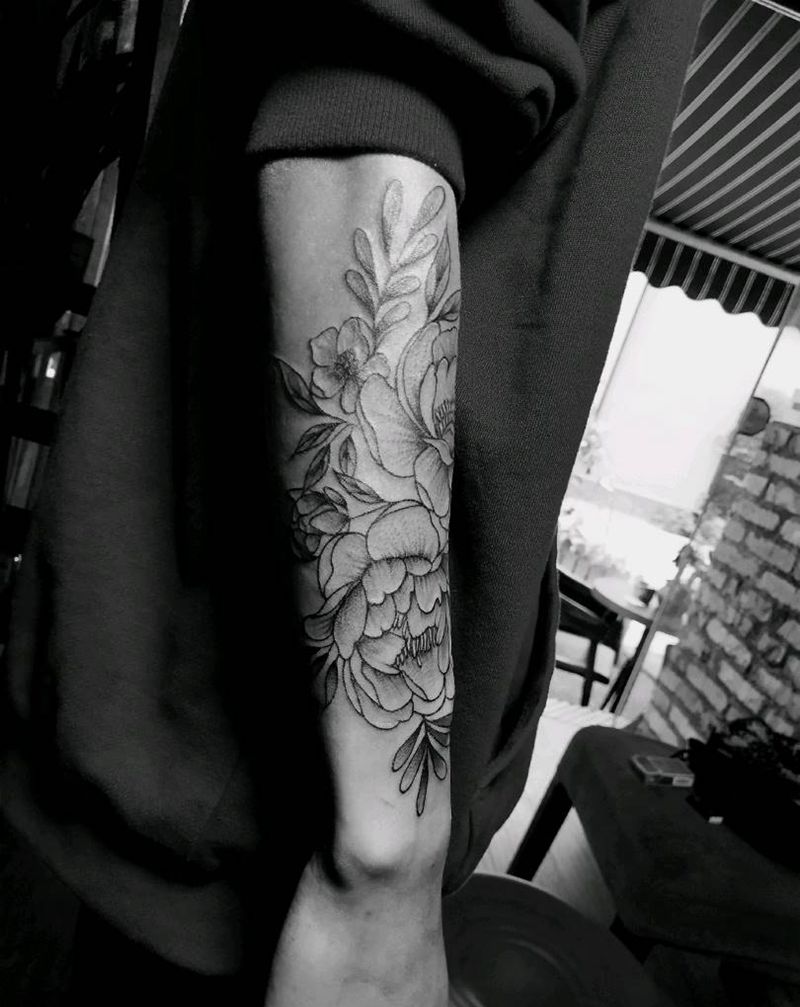 素花纹身图片_手臂纹身图案