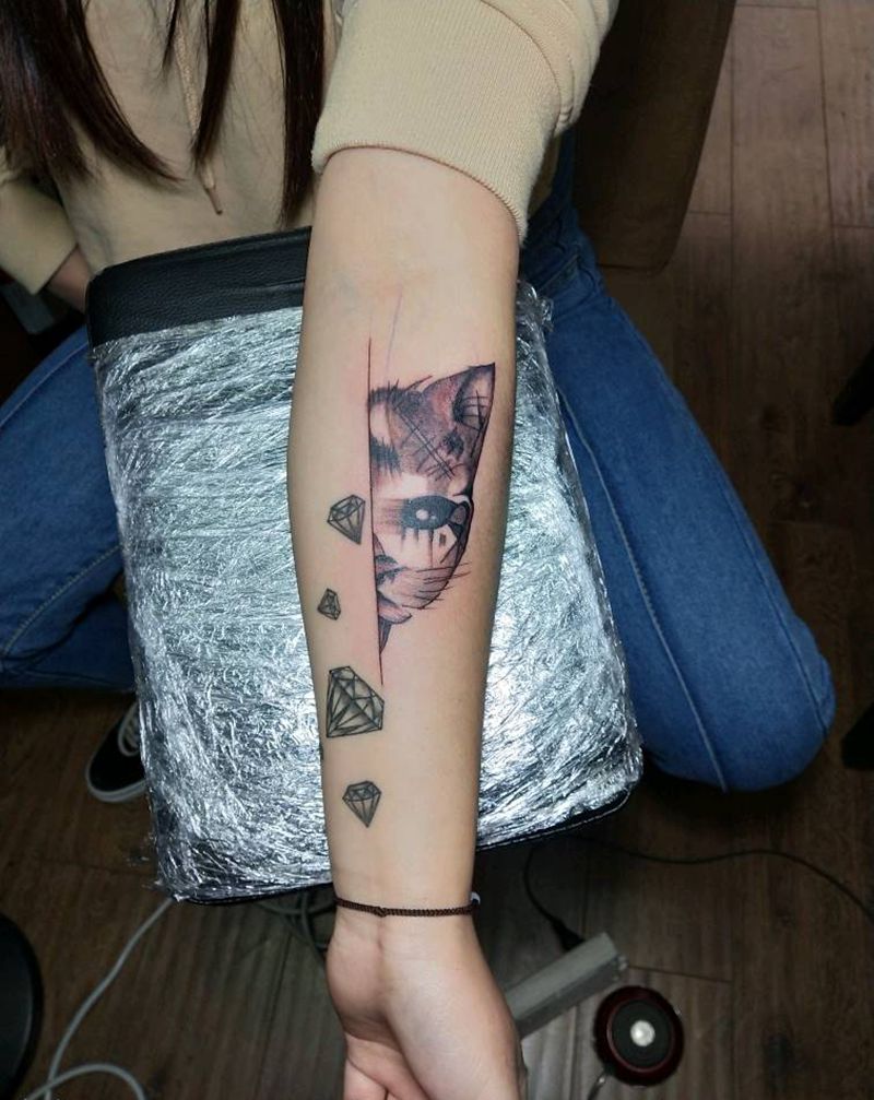 猫咪纹身图片_手臂纹身图案
