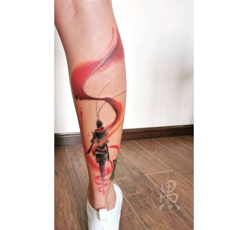 大圣归来纹身图片_腿部水墨原创纹身图案