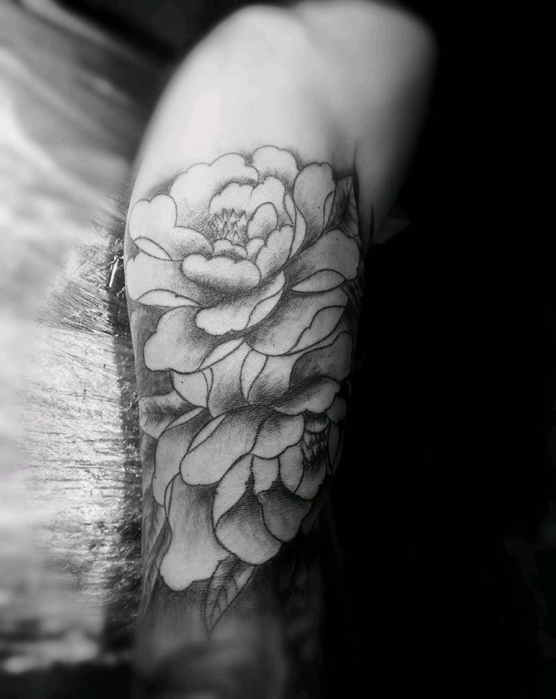 牡丹纹身图片_手臂纹身图案
