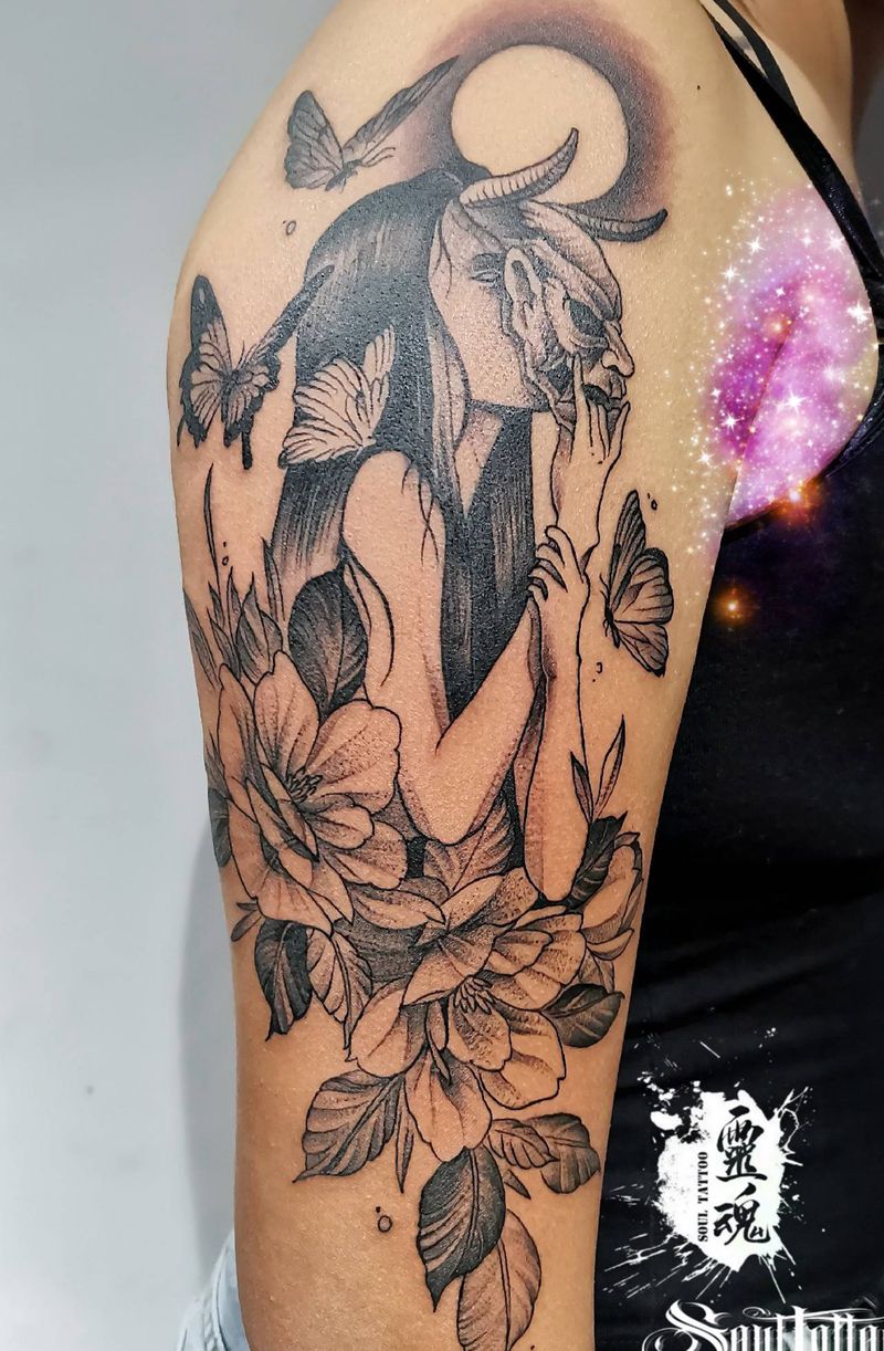 素花美女纹身图片_手臂点刺纹身图案