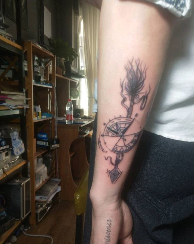 指南针纹身图片