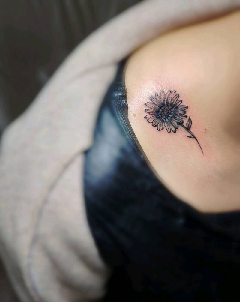 向日葵，伤疤遮盖，纹身图片_肩部纹身图案