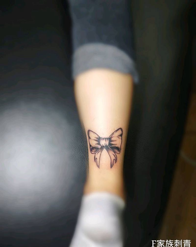 蝴蝶结纹身图片