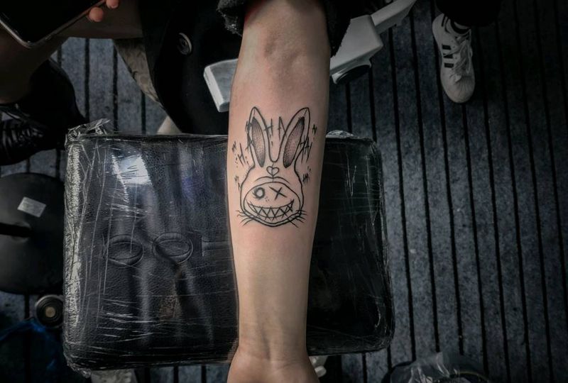 兔子纹身图片_手臂纹身图案