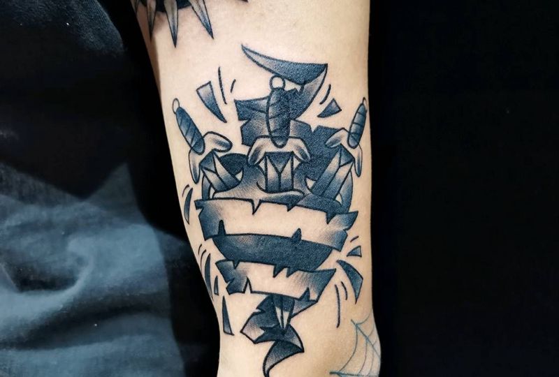 old school纹身图片_手臂Old School纹身图案