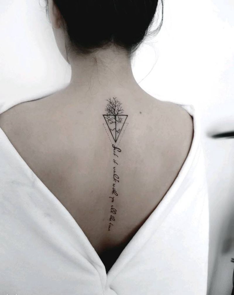 生命纹身图片_背部纹身图案