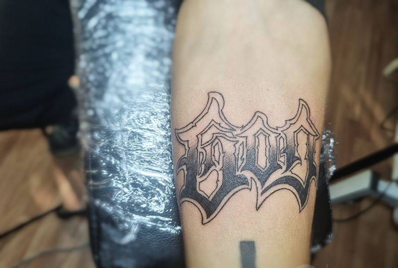 花体纹身图片_手臂纹身图案