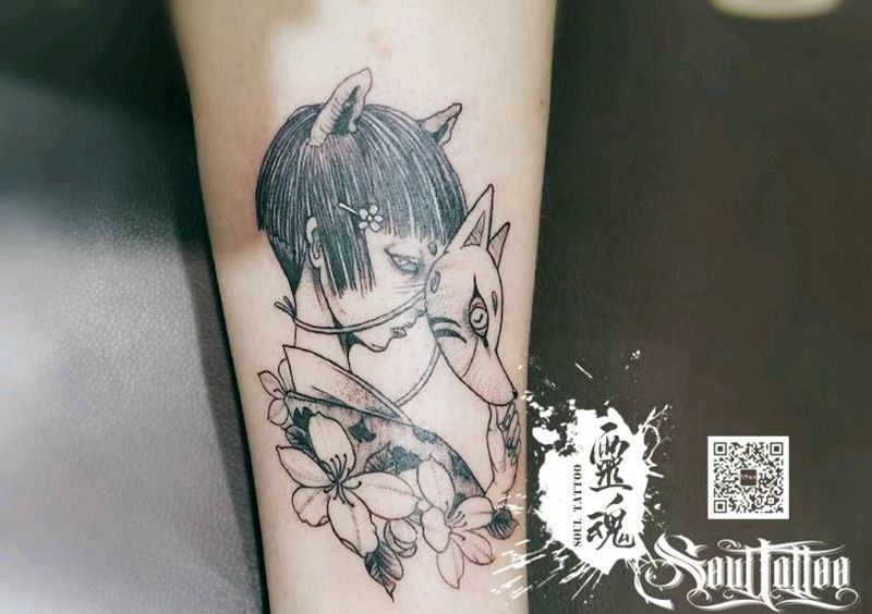 艺伎纹身图片_腿部新传统艺伎纹身图案