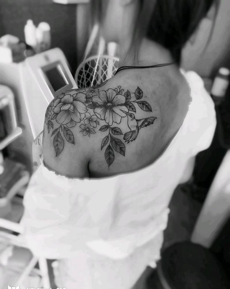 肩花纹身图片_肩部纹身图案