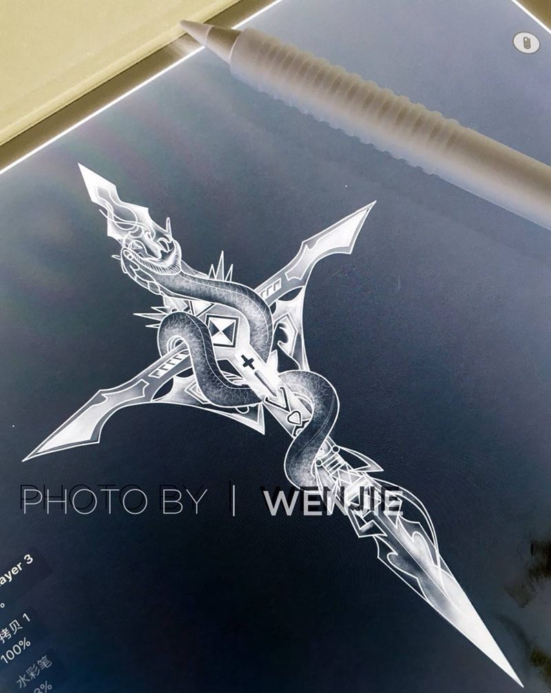 蛇•十字街纹身图片_成品手稿手臂欧美字符宗教自贡火骷髅纹身图案