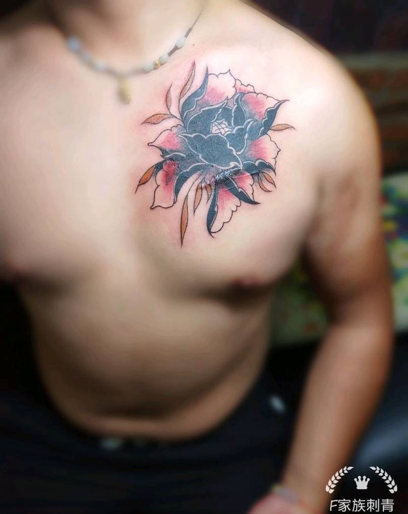 遮盖纹身图片_胸部纹身图案