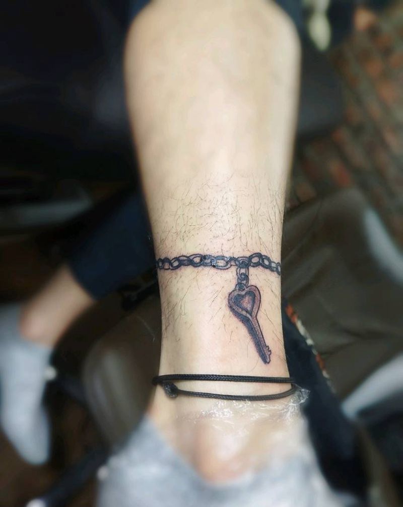 万能暂时纹身图片_脚部纹身图案