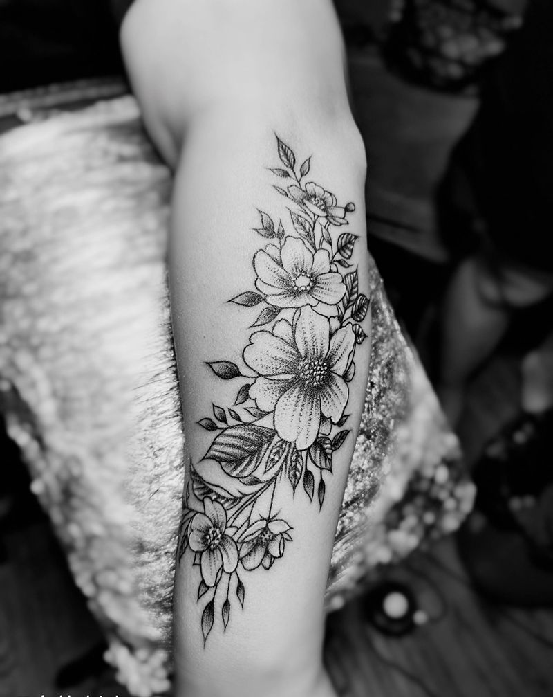 素花纹身图片_手臂纹身图案