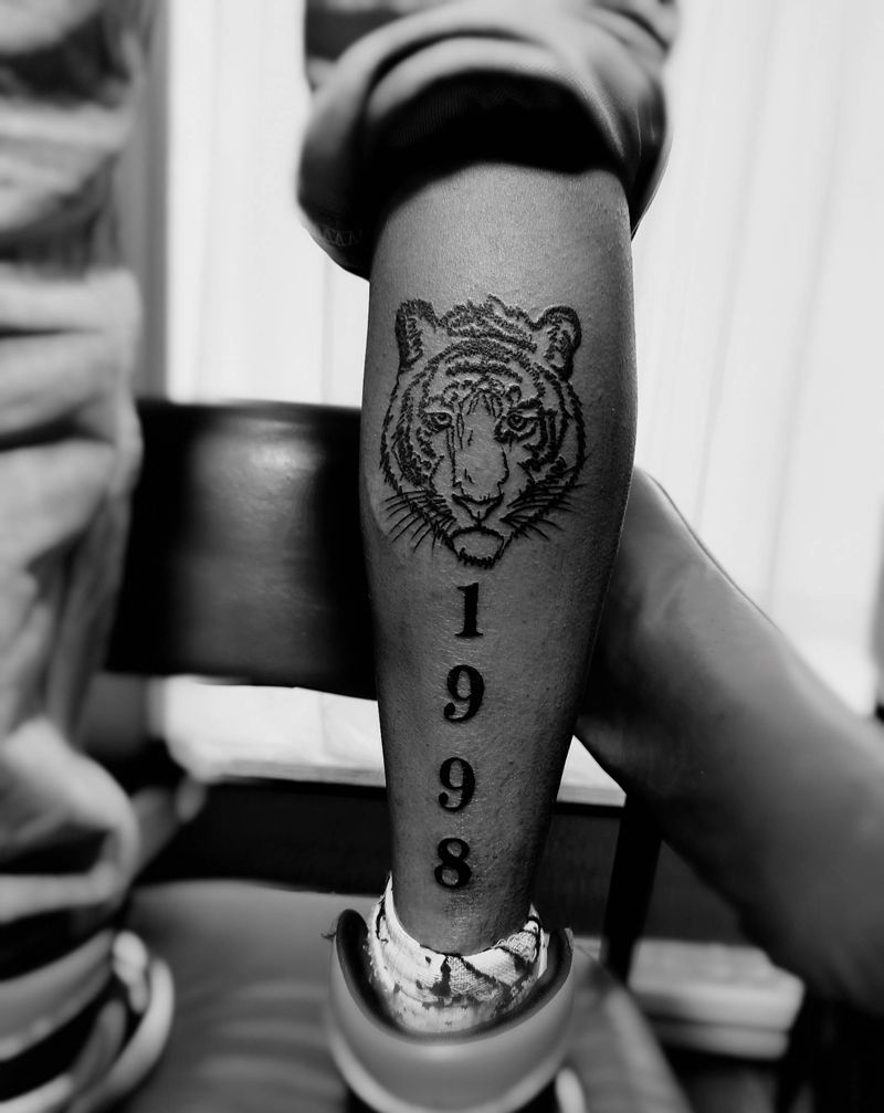 虎纹身图片_腿部纹身图案