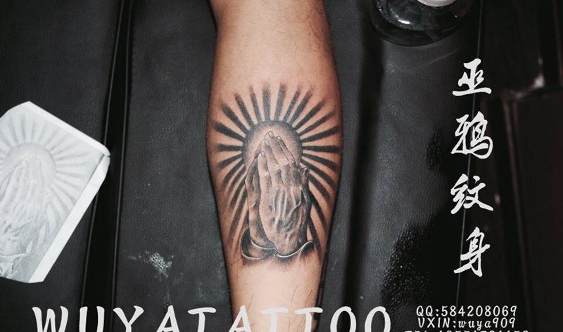 手花貔貅蝴蝶纹身图片_成品肩部手臂手部传统清新国画动物植物写实纹身图案