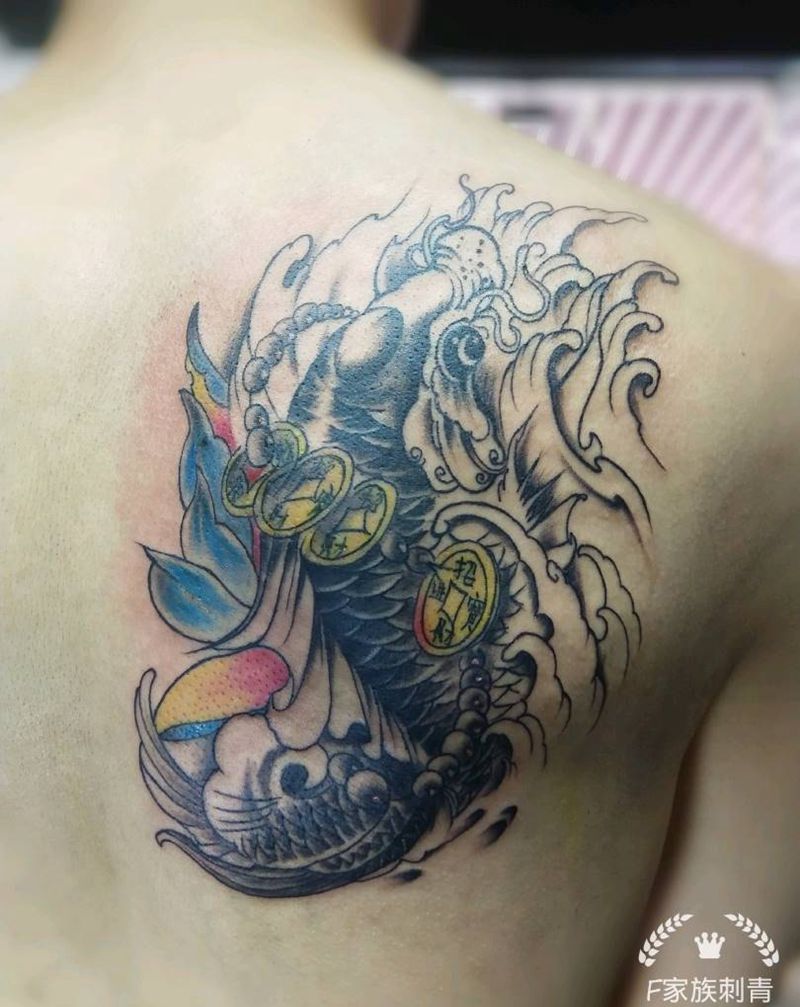 锦鲤纹身图片_背部纹身图案