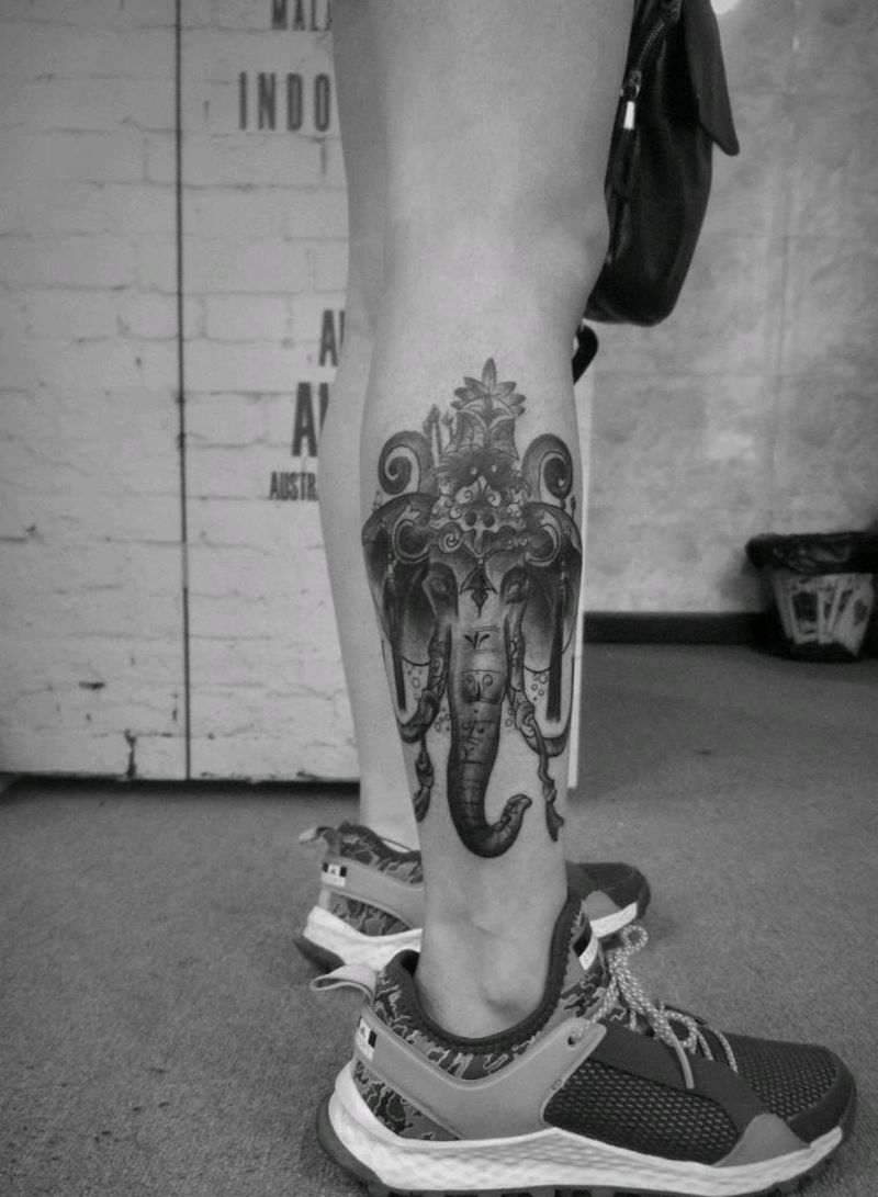 象神纹身图片_腿部传统清新纹身图案