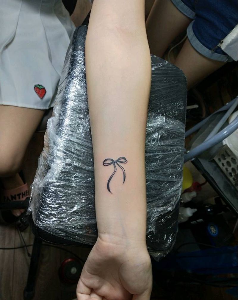 蝴蝶结纹身图片