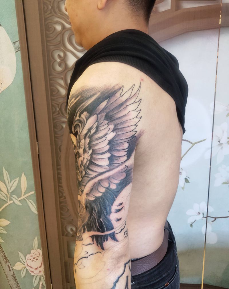 仙鹤纹身图片_手部新传统仙鹤纹身图案