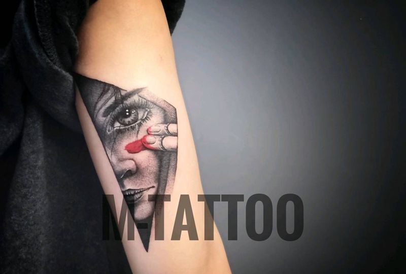 阿丽塔纹身图片_手臂纹身图案