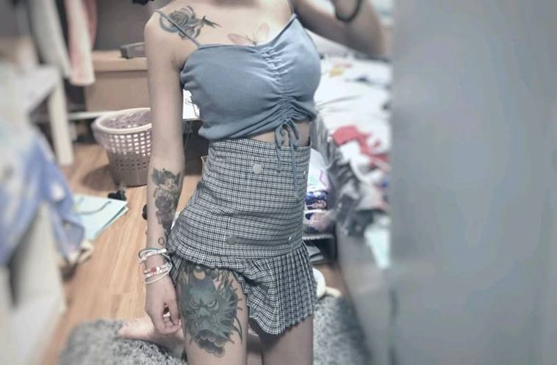 买家秀纹身图片_腿部手部Old School水彩纹身图案