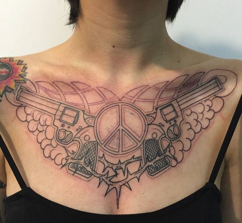 花胸，未完成纹身图片