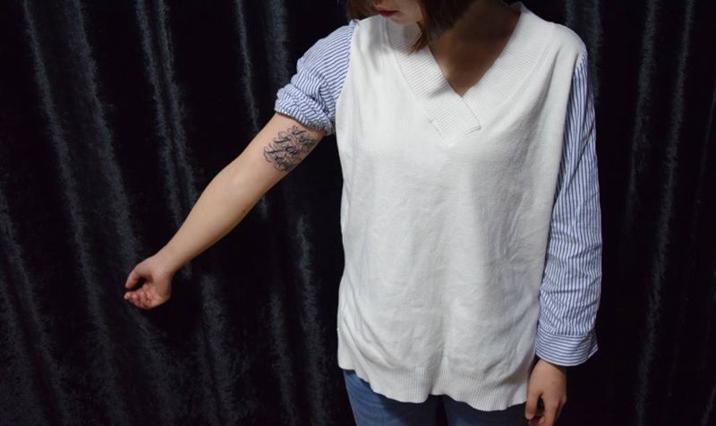 女性花体设计纹身图片