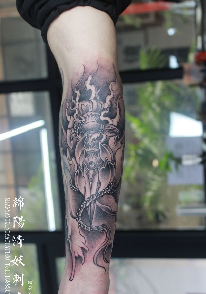 小臂降魔杵纹身 高作品纹身图片_手臂纹身图案
