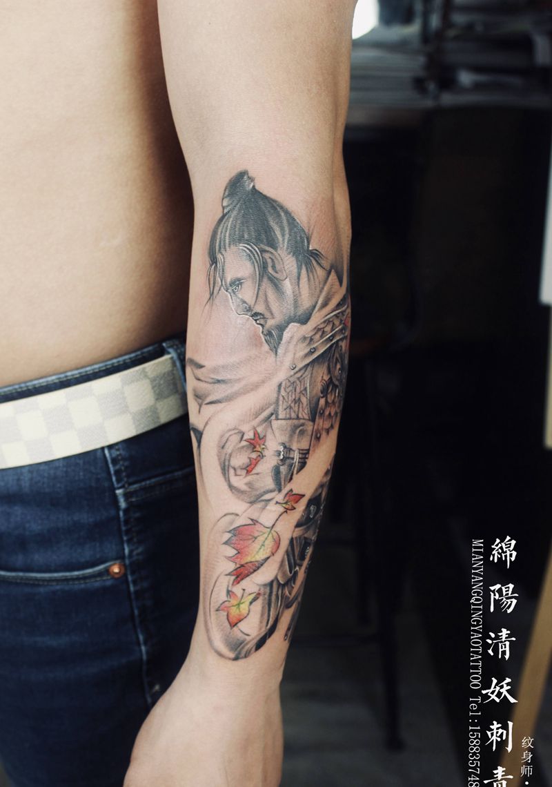 小臂武士纹身 高作品纹身图片_手臂臀部新传统老传统纹身图案