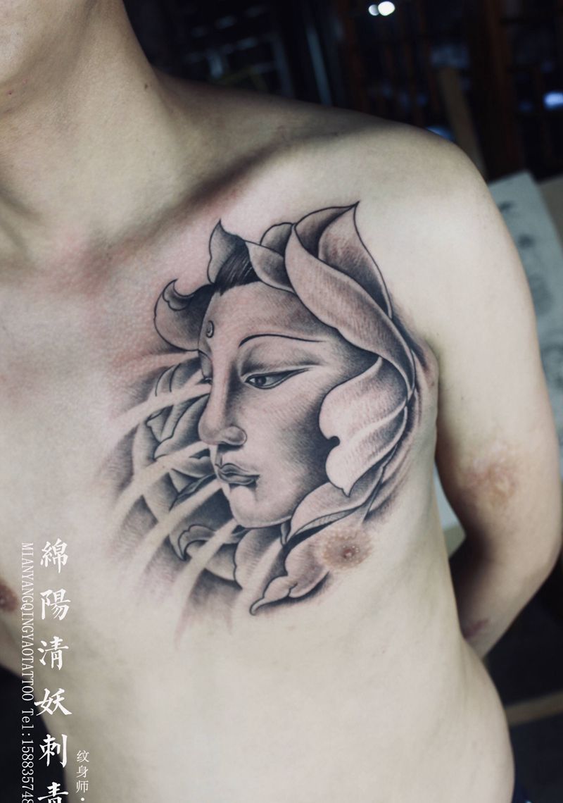 前胸佛头纹身 高作品纹身图片_胸部肩部老传统新传统纹身图案