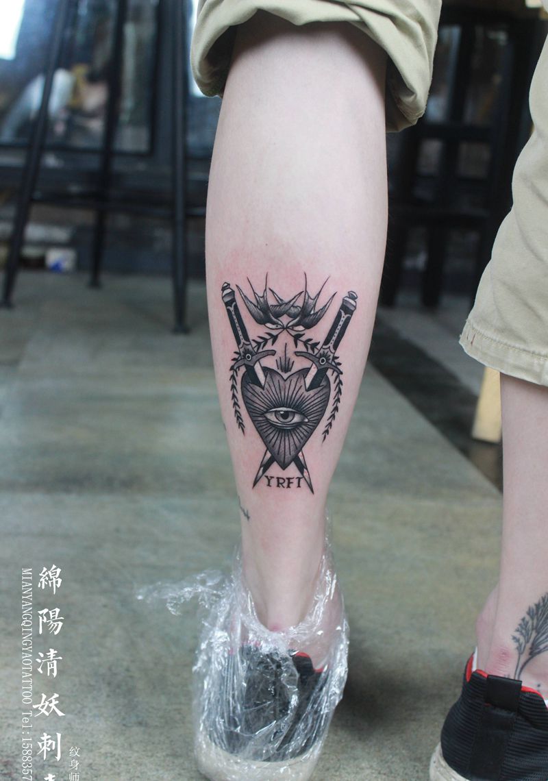小腿欧美纹身 高作品纹身图片_腿部脚部纹身图案