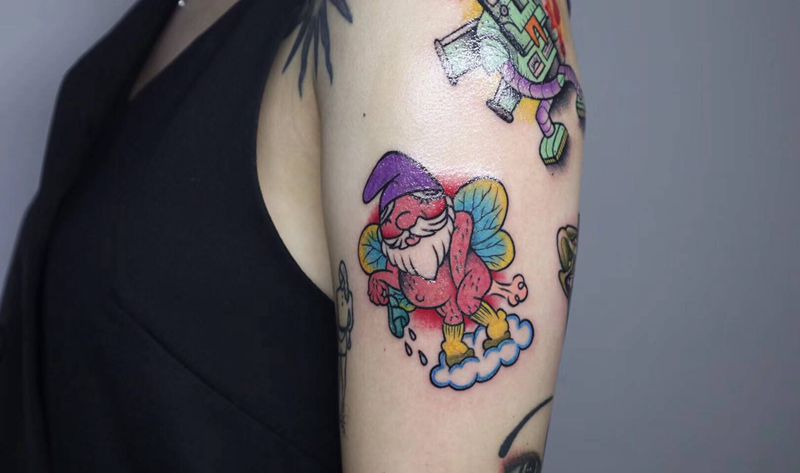 搞怪小精灵纹身图片_手臂New School纹身图案