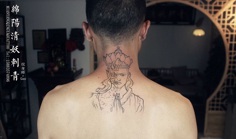 一念之间 高作品纹身图片_肩部颈部老传统新传统纹身图案