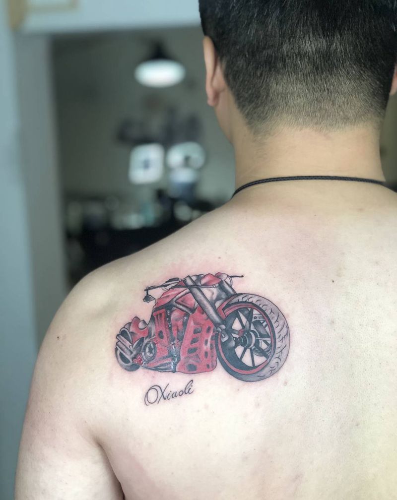 机车纹身 杨作品纹身图片_肩部背部新传统欧美写实纹身图案