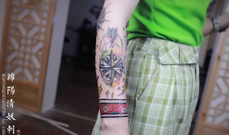 手环纹身图片_手臂手部纹身图案