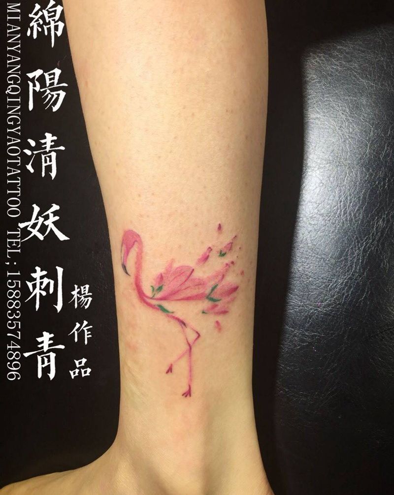 火烈鸟纹身图片