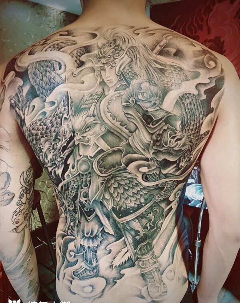 满背赵子龙纹身图片