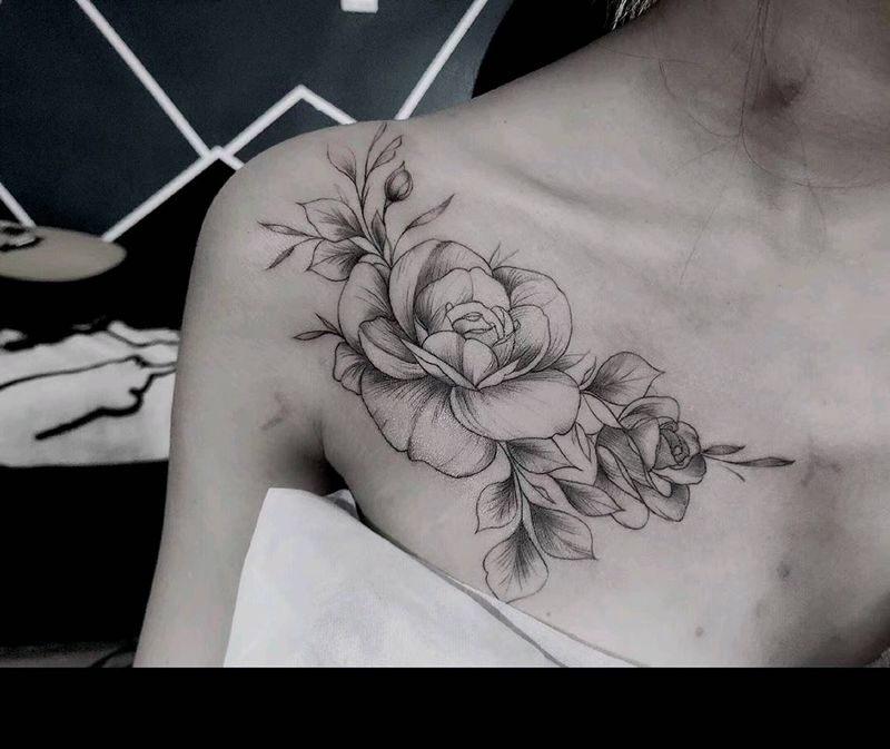 素花work by 阿霉纹身图片_胸部纹身图案