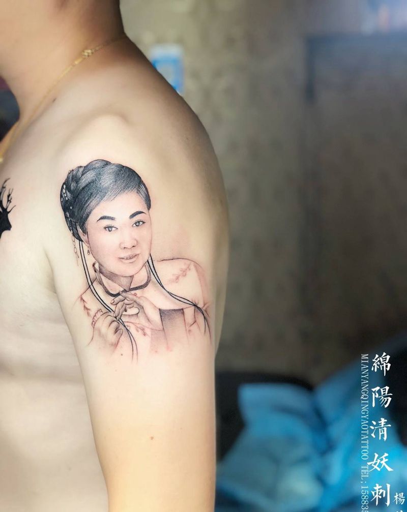 大臂肖像纹身 店长-杨作品纹身图片