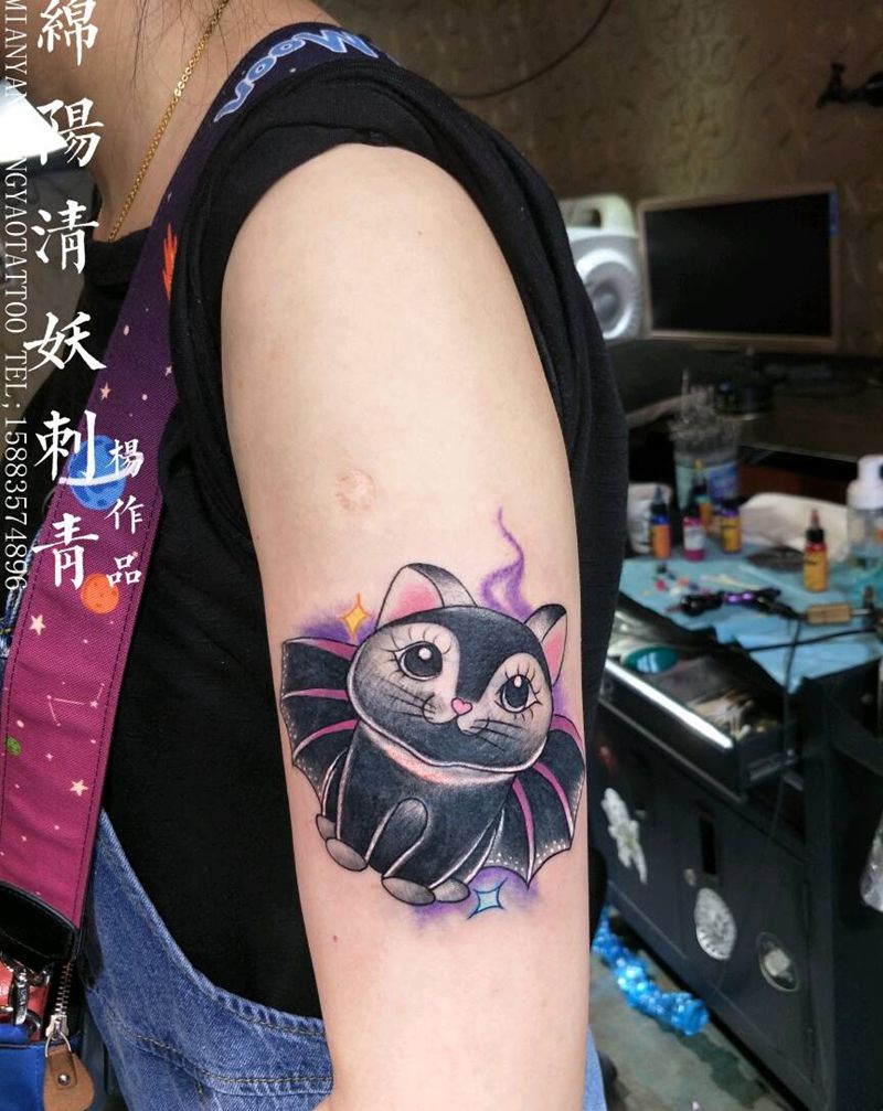 猫咪纹身遮盖纹身图片_臀部脚部清新贴纸纹身图案