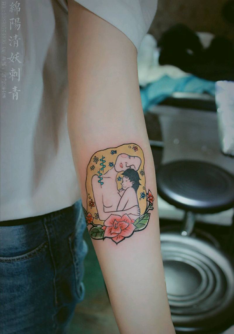 关于亲情的纹身 母爱是伟大的❤纹身图片_肩部腿部手部脚部传统贴纸字符动物人物植物纹身图案