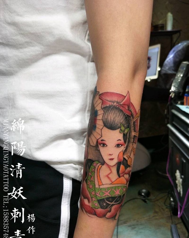 花旦，美不美[机智]纹身图片_胸部腹部手臂传统清新几何人物鬼神成品纹身图案