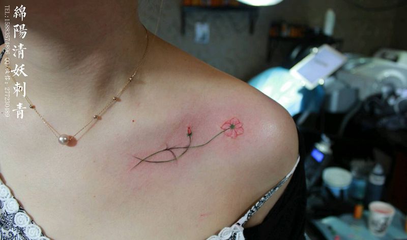 小花纹身纹身图片_颈部腹部手部传统习俗肖像清新几何图腾纹身图案